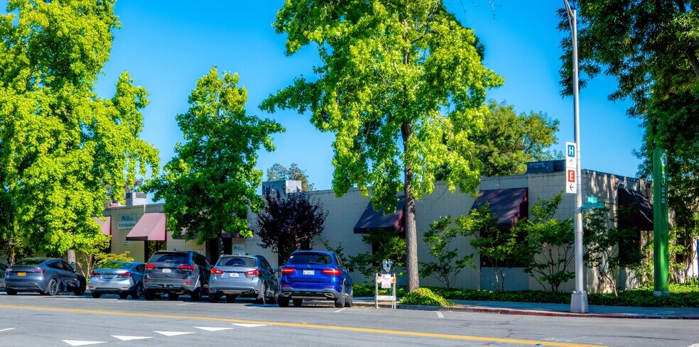 More Photos Of 910 Marshall St, Redwood City Medical For Lease
