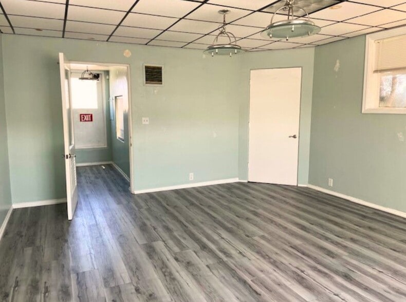 More Photos Of 5608 Soto St, Huntington Park Light Manufacturing For Lease