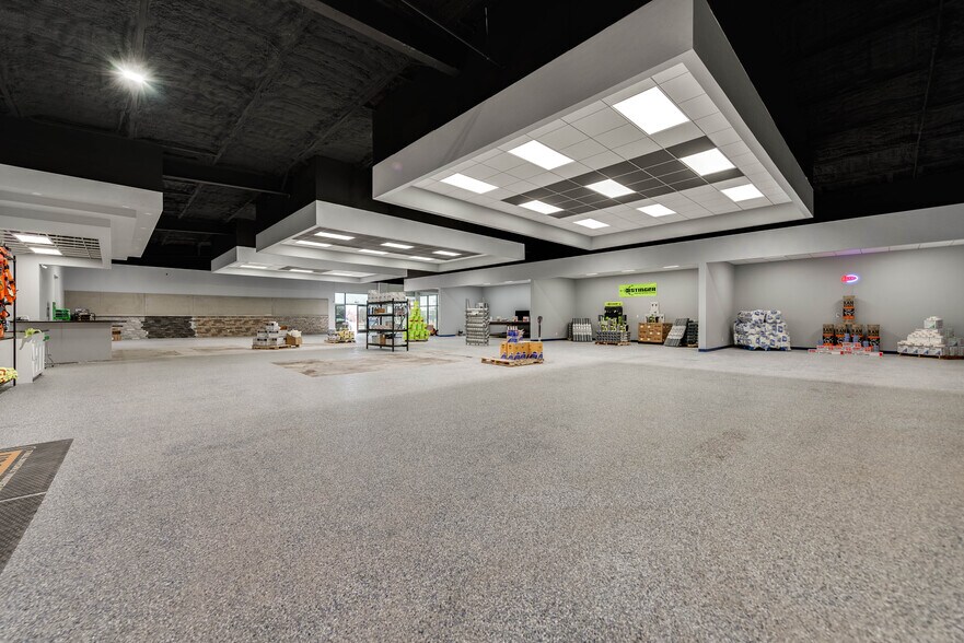 More Photos Of 2400 Steven Rd, Odessa Warehouse For Sale