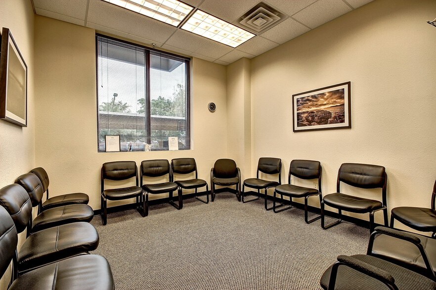 More Photos Of 6262 E Broadway Rd, Mesa Medical For Sale