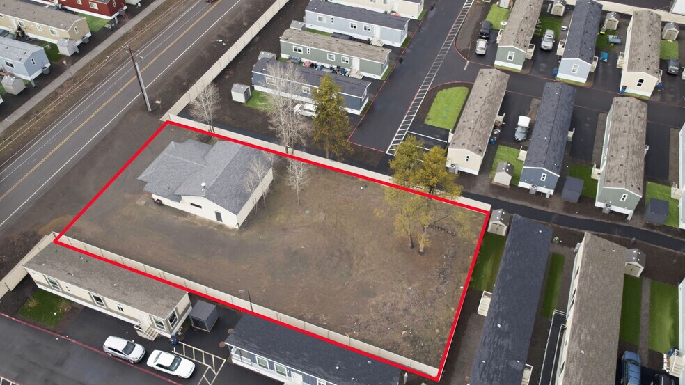 More Photos Of 16440 Finley Butte Rd, La Pine Office For Sale