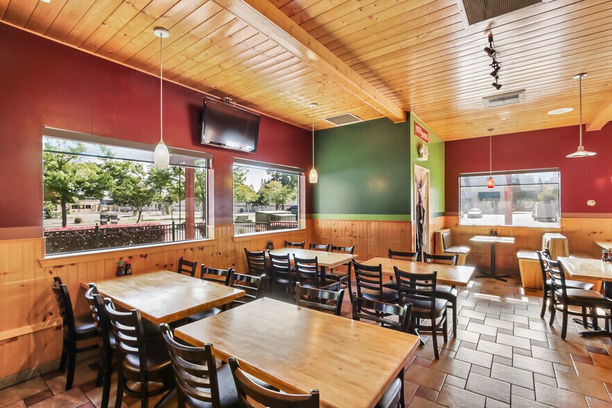 More Photos Of 1560 Butte House Rd, Yuba City Restaurant For Sale