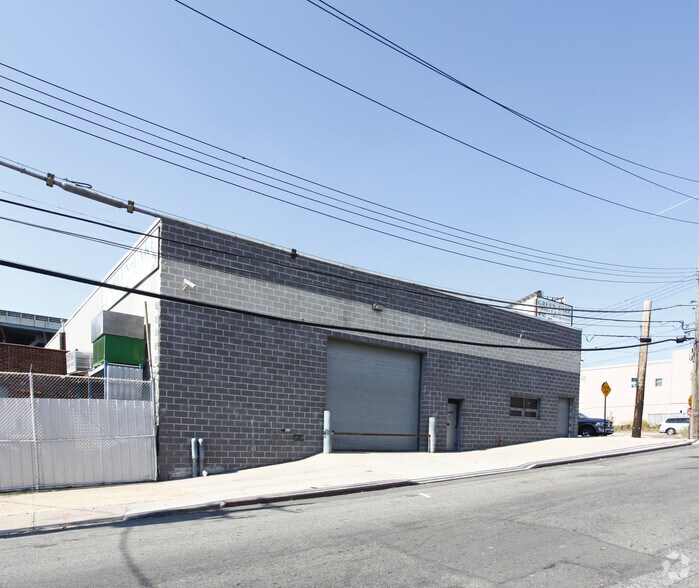 More Photos Of 55-06 43rd St, Maspeth Warehouse For Sale