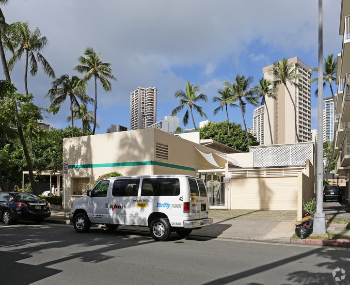 More Photos Of 1988 Kalakaua Ave, Honolulu Freestanding For Sale