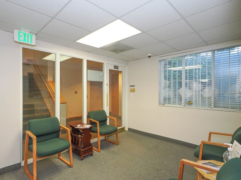 More Photos Of 3105 W 5400 S, Salt Lake City Medical For Sale