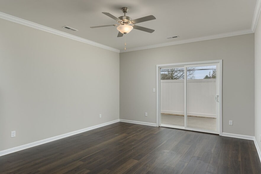 More Photos Of 7521 Middle Valley Rd, Hixson Apartments For Sale
