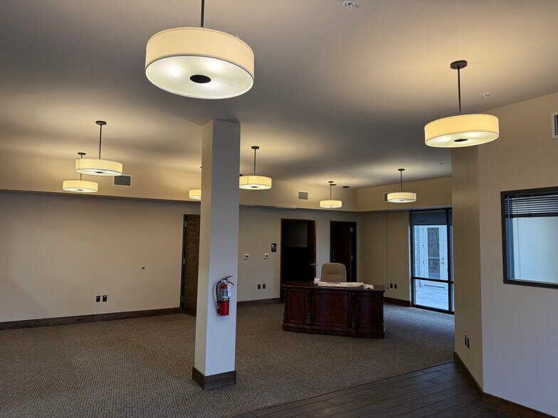 More Photos Of 810 S Rock St, Georgetown Apartments For Lease