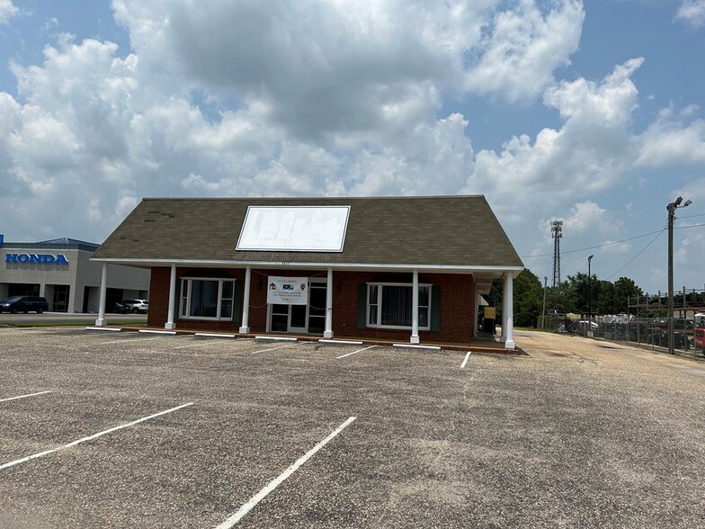 Primary Photo Of 3833 Ross Clark Cir, Dothan Office For Lease