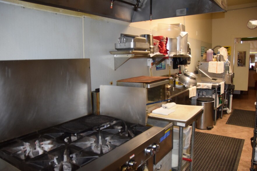 More Photos Of 9740 Barker Cypress Rd, Cypress Restaurant For Lease