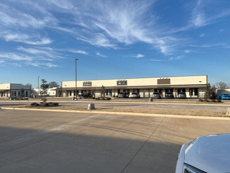More Photos Of 5430 Airline Dr, Bossier City Storefront Retail Office For Lease