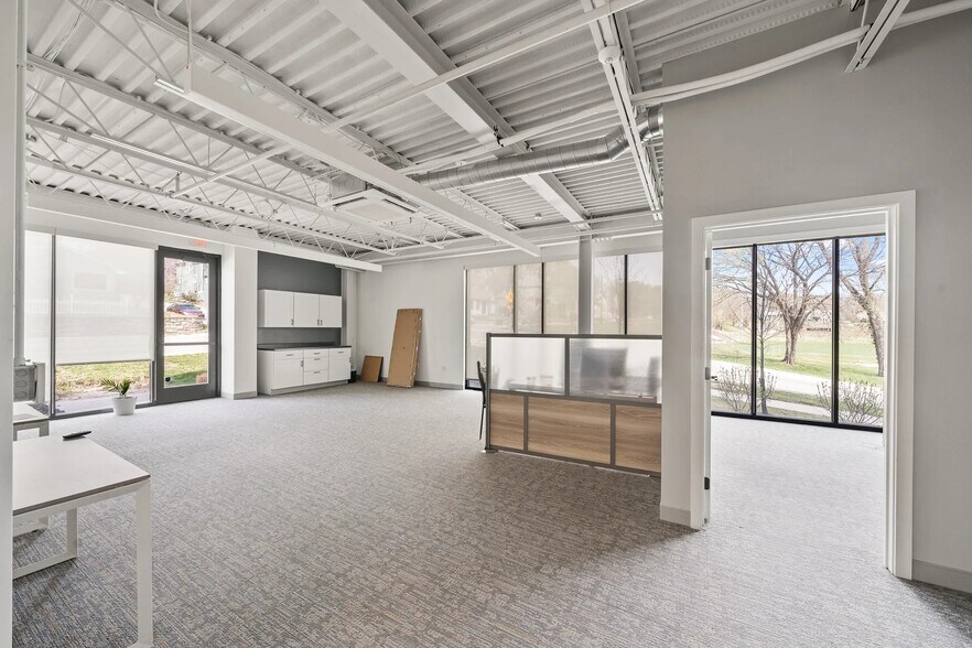 More Photos Of 603 East St, Parkville Multifamily For Sale