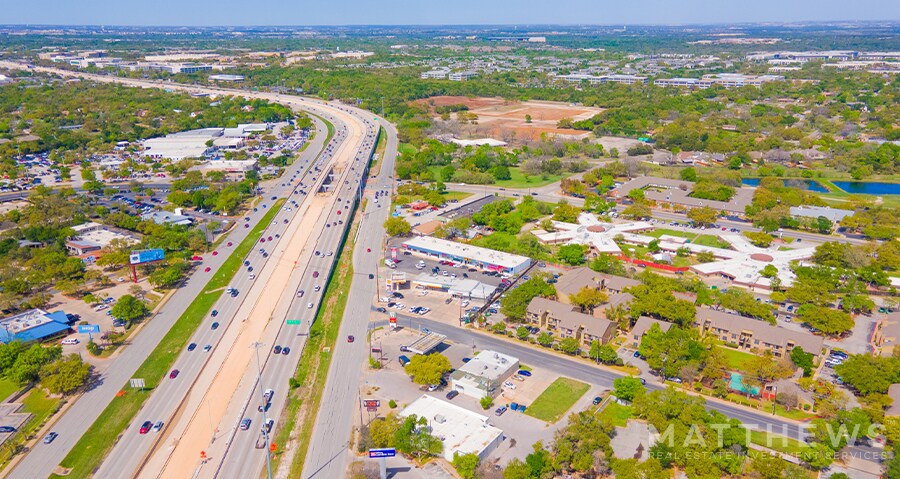 More Photos Of 11643 Research Blvd, Austin Service Station For Sale