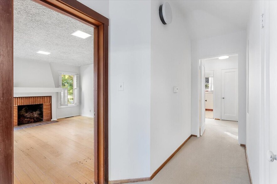 More Photos Of 2702 Dana St, Berkeley Medical For Sale