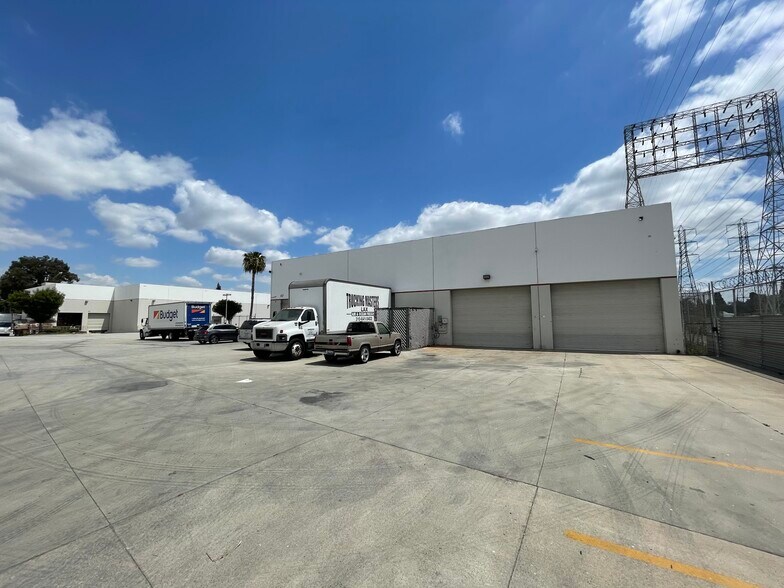 More Photos Of 6925 Atlantic Ave, Long Beach Warehouse For Lease