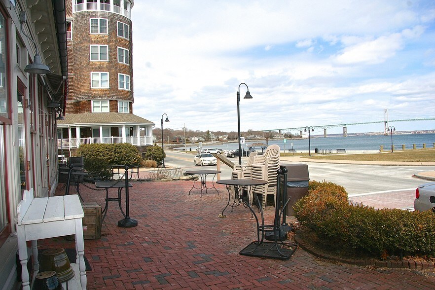 More Photos Of 47 Conanicus Ave, Jamestown Storefront Retail Residential For Lease