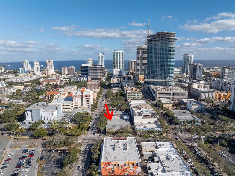 More Photos Of 572 1st Ave N, Saint Petersburg Storefront Retail Office For Lease