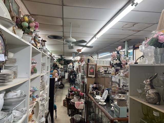More Photos Of 100 Main St, Odem Freestanding For Sale