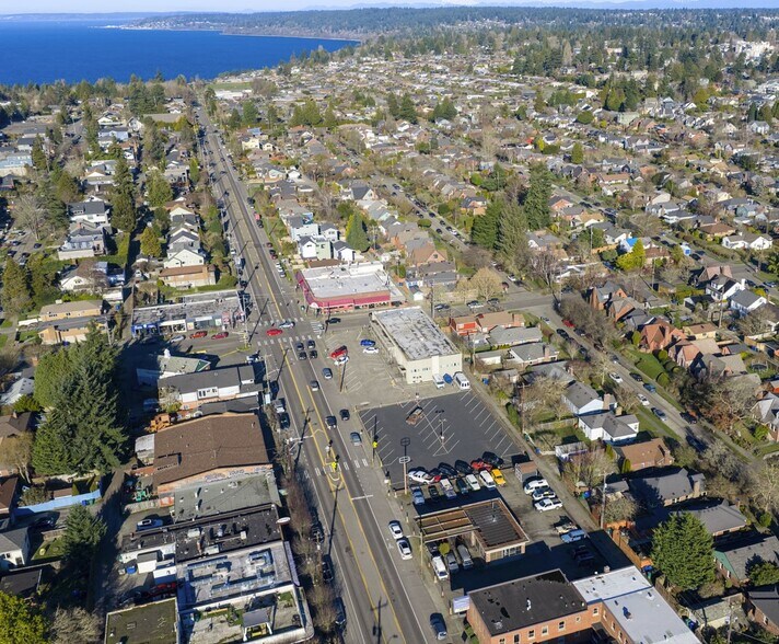 More Photos Of 2363 80th St, Seattle Office For Sale
