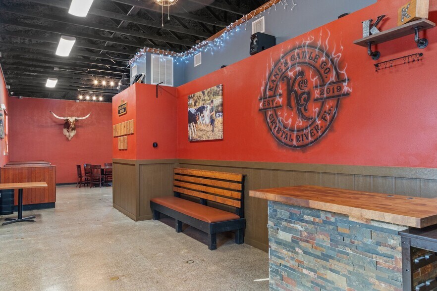 More Photos Of 508 Citrus Ave, Crystal River Restaurant For Sale