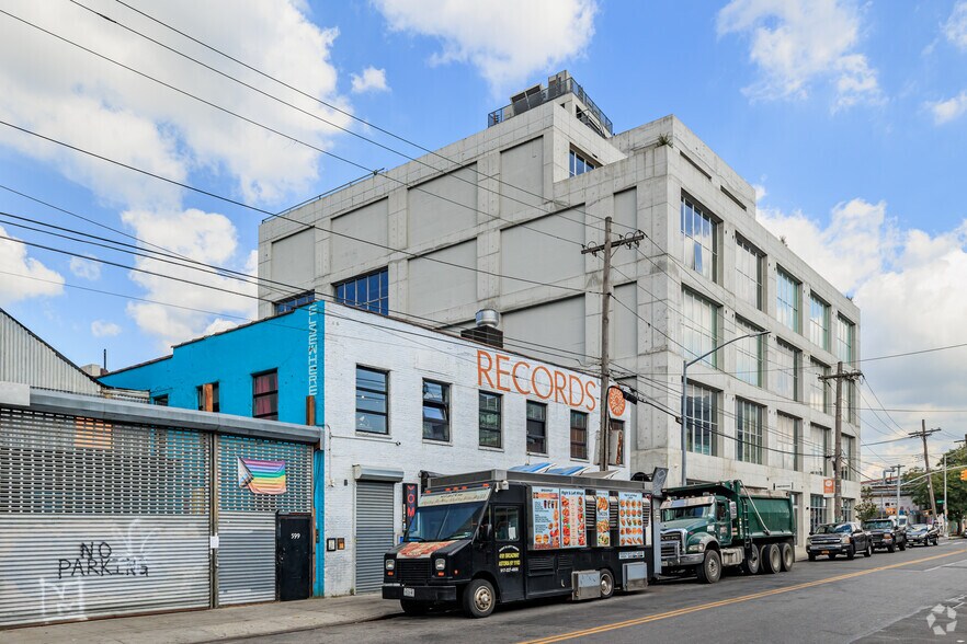 More Photos Of 599 Johnson Ave, Brooklyn Warehouse For Lease