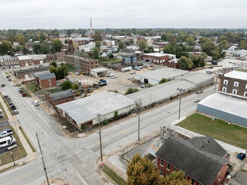 Primary Photo Of 600 York St, Quincy Industrial For Sale