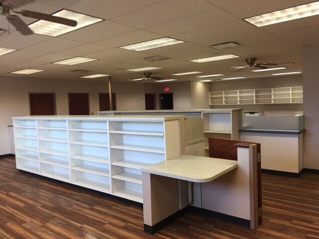 More Photos Of 1515-1519 Saint Joseph Ave, Saint Joseph Freestanding For Lease