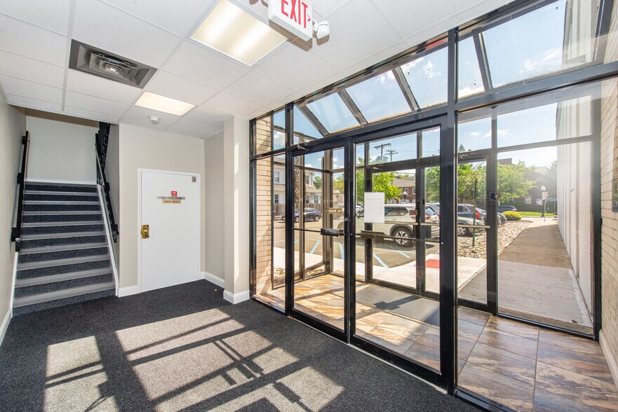 More Photos Of 520 Speedwell Ave, Morris Plains Loft Creative Space For Lease