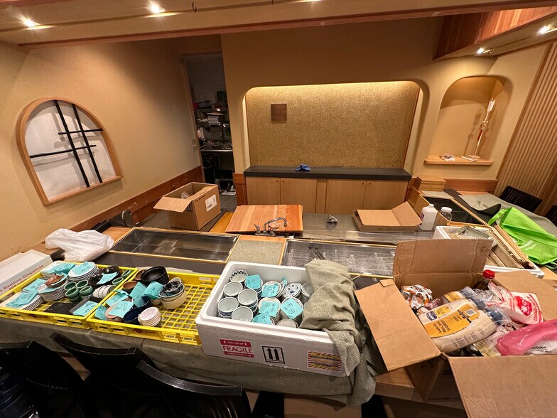 More Photos Of 1731 Kalakaua Ave, Honolulu Freestanding For Lease