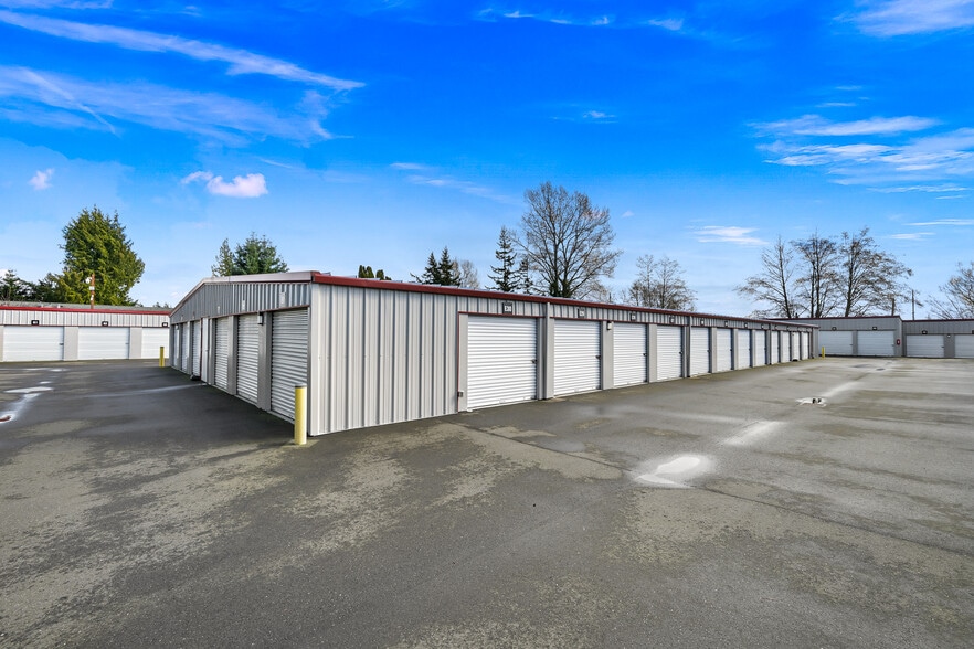 More Photos Of 1479 W Smith Rd, Ferndale Self Storage For Sale