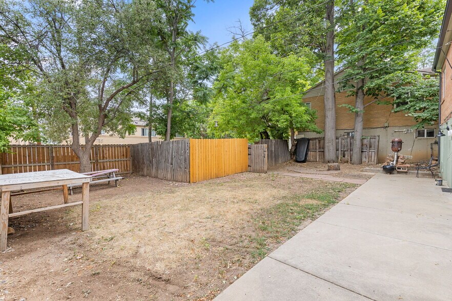 More Photos Of 730 19th St, Boulder Multifamily For Sale