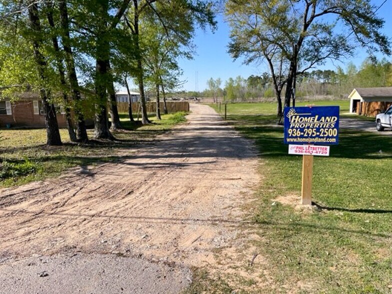 More Photos Of 0 Sleepy Hollow Rd, Conroe Land For Sale