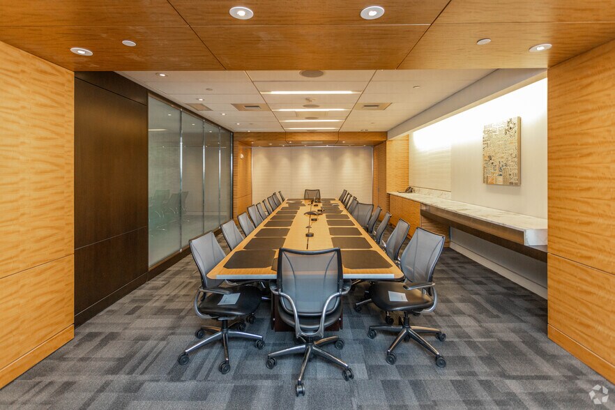 More Photos Of 50 Jericho Quadrangle, Jericho Office For Lease