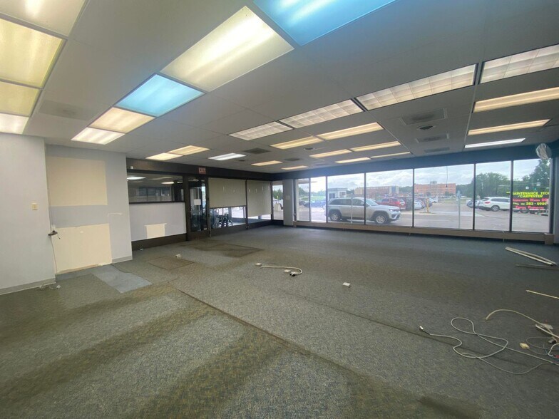 More Photos Of 100 4th St S, Fargo Medical For Lease