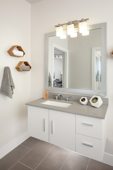 More Photos Of 423 Blue Star, San Antonio Apartments For Lease