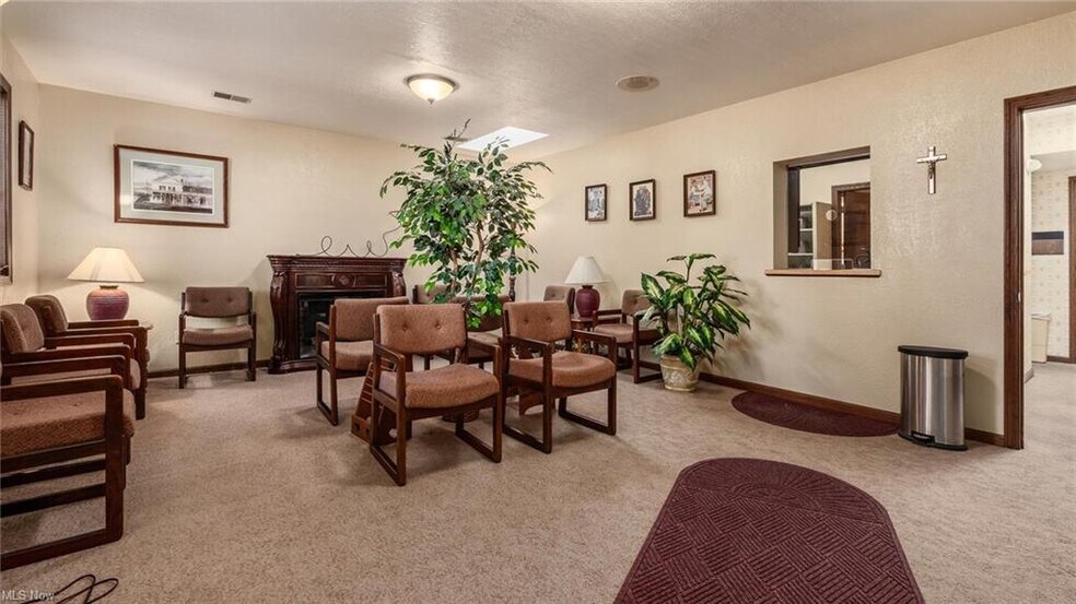 More Photos Of 870 Orchard Hill Rd, Zanesville Assisted Living For Lease