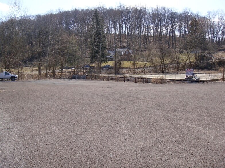 More Photos Of 20 Mill St, Easton Land For Sale