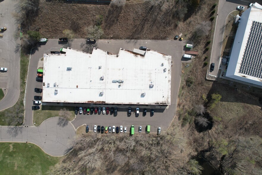 More Photos Of 6031-6035 Culligan Way, Minnetonka Warehouse For Sale