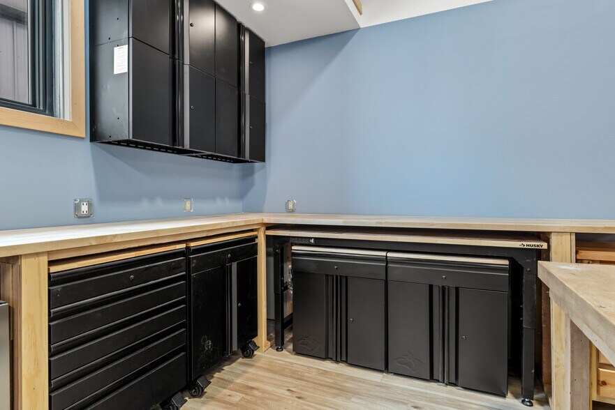 Primary Photo Of 2535 Aviator H2 Ct, Steamboat Springs Flex For Sale