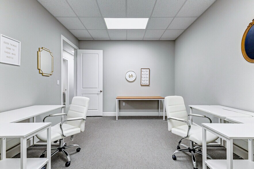 More Photos Of 26717 Westheimer Pky, Katy Medical For Sale