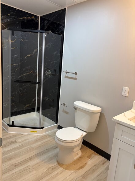 More Photos Of 30 E Philadelphia St, Detroit Apartments For Sale