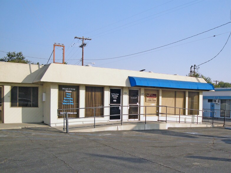 More Photos Of 416-442 Rosemead Blvd, Pasadena Storefront Retail Office For Lease