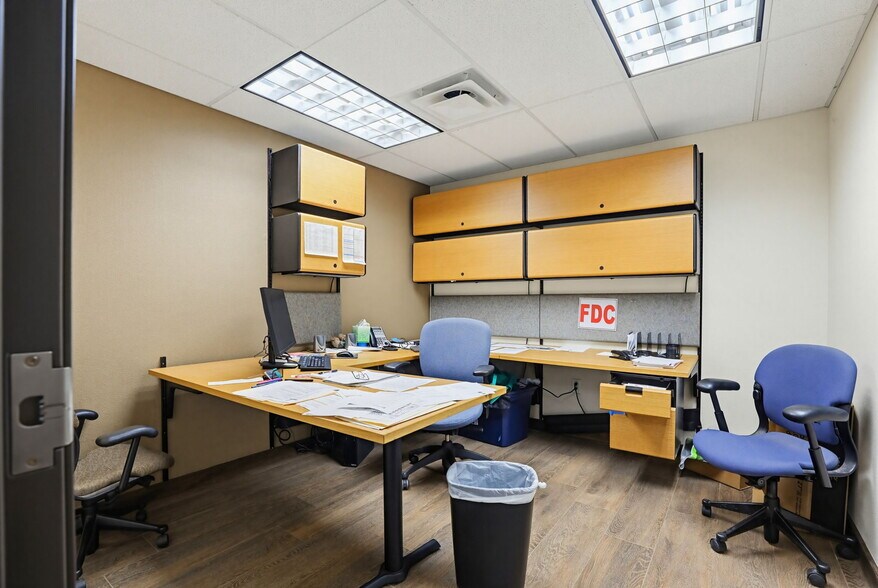 More Photos Of 11550 N North Loop Rd, San Antonio Warehouse For Sale
