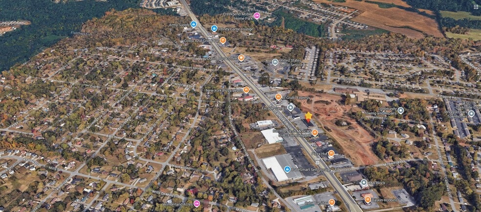 More Photos Of 1925 Fort Campbell Blvd, Clarksville Freestanding For Lease