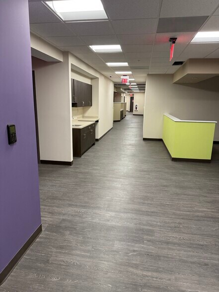 More Photos Of 1458-A N Lee Trevino Dr, El Paso Healthcare For Sale