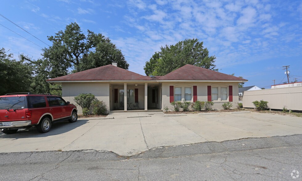 More Photos Of 191 Washington St, Barnwell Office For Sale