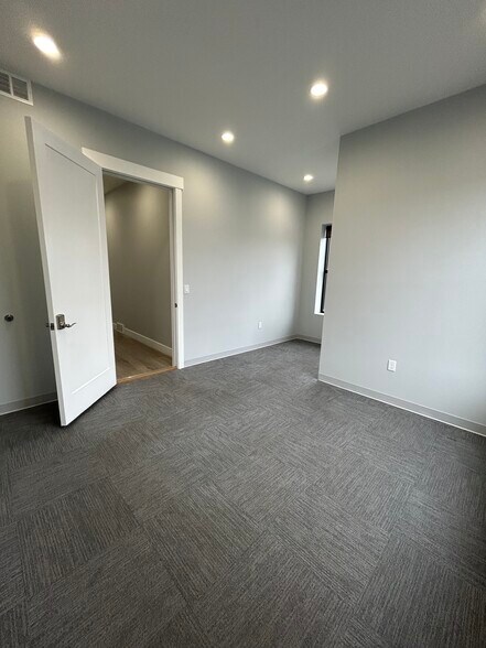 More Photos Of 564 W 700 S, Pleasant Grove Office For Lease