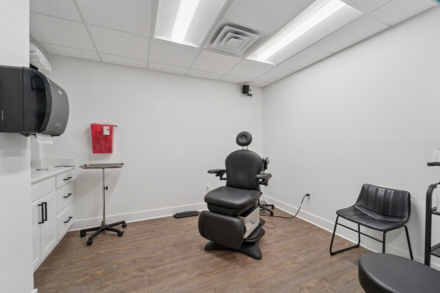 More Photos Of 2301 E Evesham Rd, Voorhees Medical For Lease