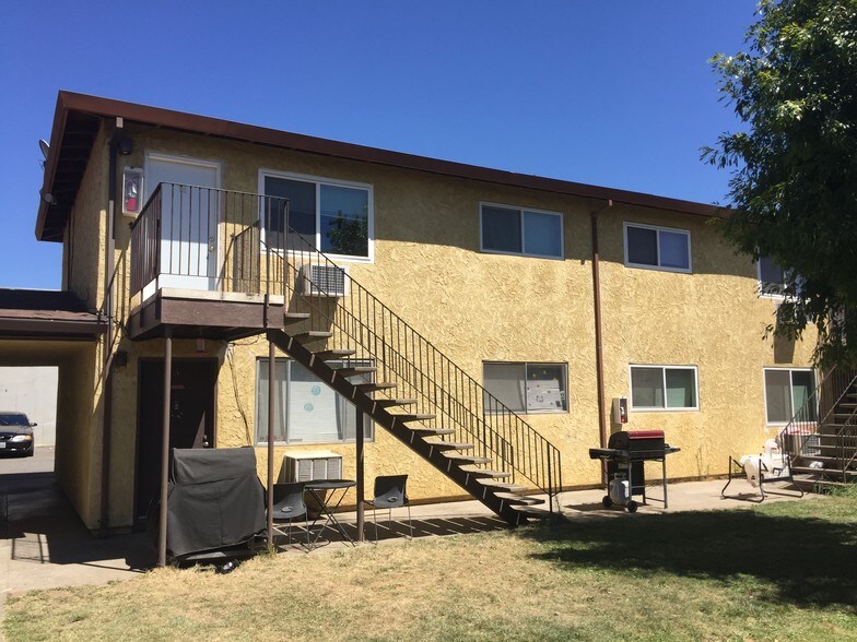 More Photos Of 6820 7th Ave, Rio Linda Apartments For Sale