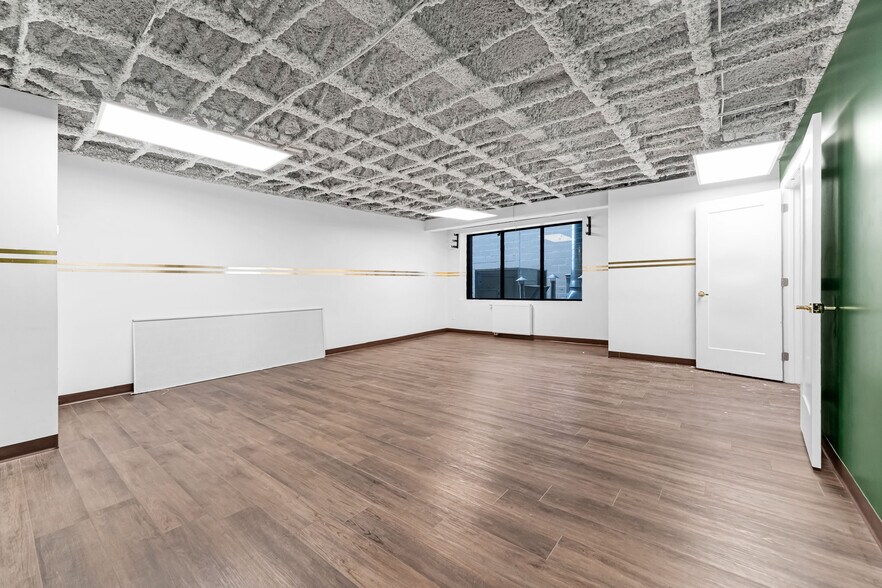 More Photos Of 168 Charlotte St, Ottawa Office For Lease