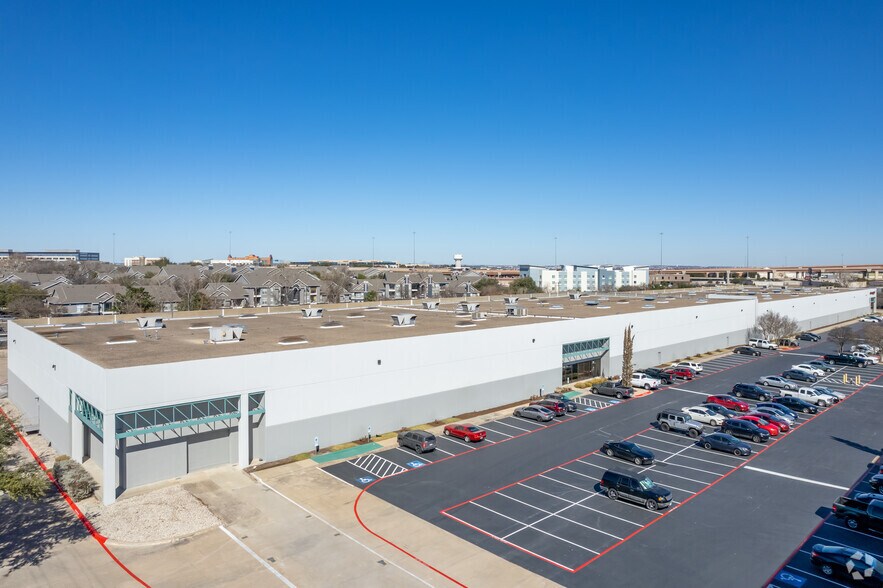More Photos Of 401B Parker Dr, Austin Warehouse For Lease
